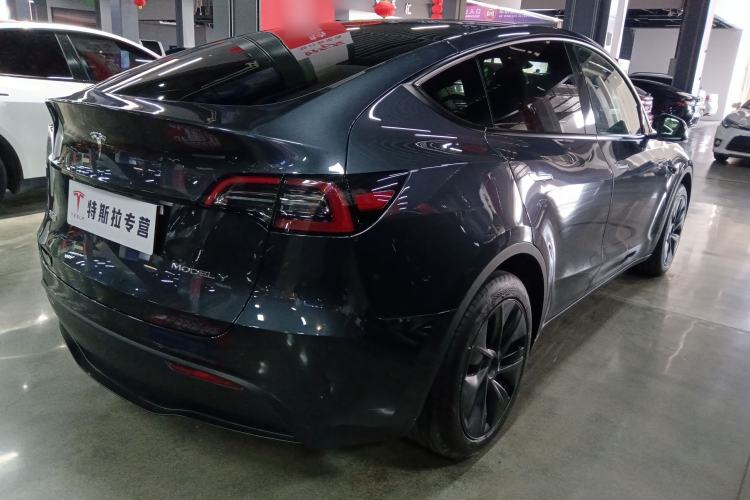 Used Tesla Model Y 2024 Rear-Wheel-Drive Version Rear Right 45 Deg