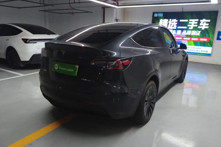 Used Tesla Model Y 2024 Long-Range All-Wheel-Drive Version Rear Right 45 Deg