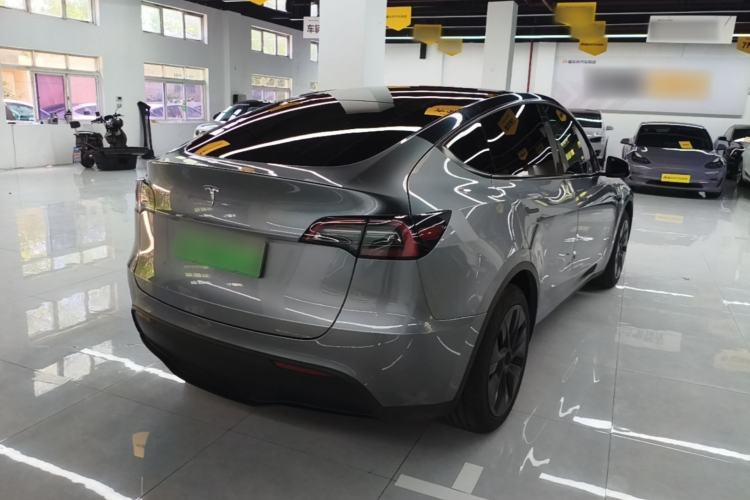 Used Tesla Model Y 2024 Rear-Wheel-Drive Version Rear Right 45 Deg