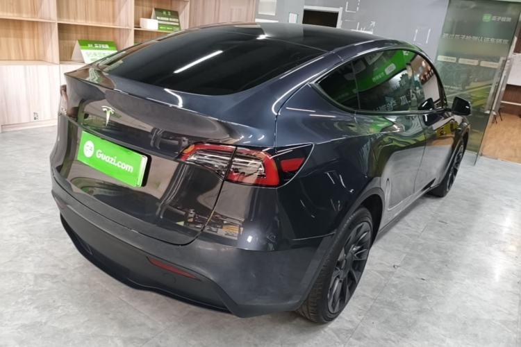 Used Tesla Model Y 2024 Long-Range All-Wheel-Drive Version Rear Right 45 Deg