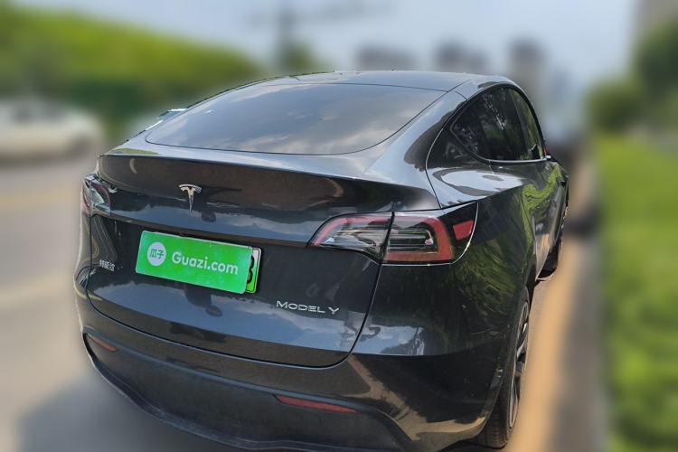Used Tesla Model Y 2024 Rear-Wheel-Drive Version Rear Right 45 Deg