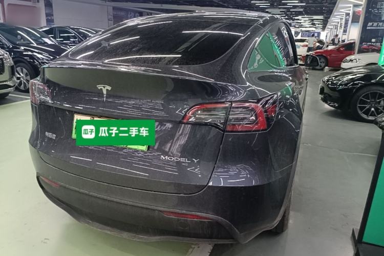 Used Tesla Model Y 2024 Rear-Wheel-Drive Version Rear Right 45 Deg