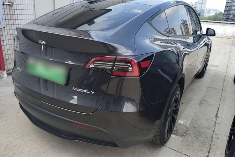 Used Tesla Model Y 2024 Rear-Wheel-Drive Version Rear Right 45 Deg
