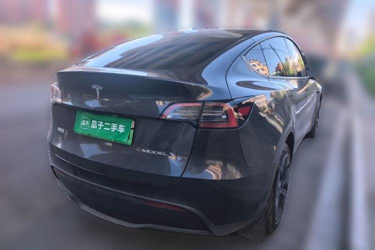 Used Tesla Model Y 2024 Rear-Wheel-Drive Version Rear Right 45 Deg