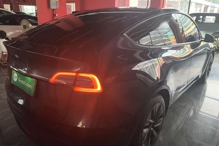 Used Tesla Model Y 2024 Rear-Wheel-Drive Version Rear Right 45 Deg