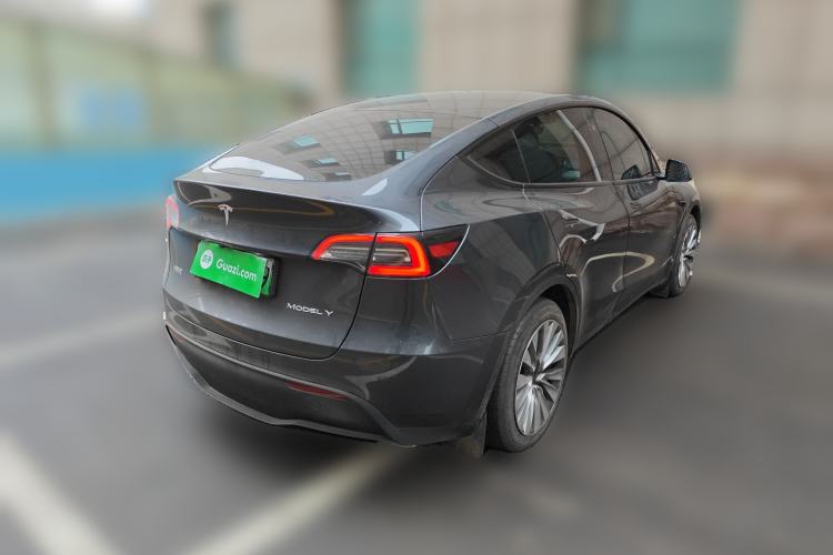 Used Tesla Model Y 2024 Rear-Wheel-Drive Version Rear Right 45 Deg