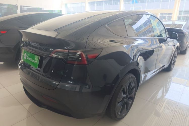 Used Tesla Model Y 2024 Long-Range All-Wheel-Drive Version Rear Right 45 Deg