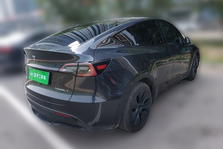 Used Tesla Model Y 2024 Rear-Wheel-Drive Version Rear Right 45 Deg