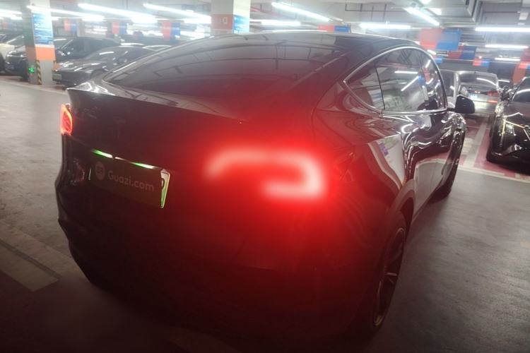 Used Tesla Model Y 2024 Rear-Wheel-Drive Version Rear Right 45 Deg