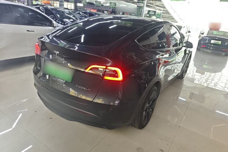 Used Tesla Model Y 2024 Rear-Wheel-Drive Version Rear Right 45 Deg