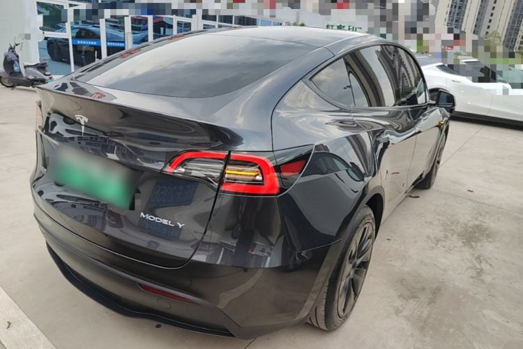 Used Tesla Model Y 2024 Rear-Wheel-Drive Version Rear Right 45 Deg