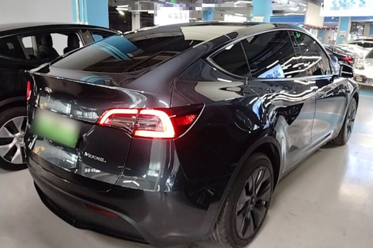 Used Tesla Model Y 2024 Rear-Wheel-Drive Version Rear Right 45 Deg
