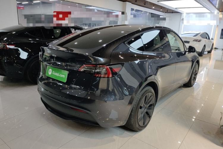 Used Tesla Model Y 2024 Rear-Wheel-Drive Version Rear Right 45 Deg