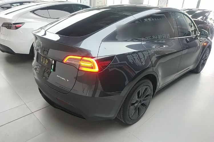 Used Tesla Model Y 2024 Rear-Wheel-Drive Version Rear Right 45 Deg
