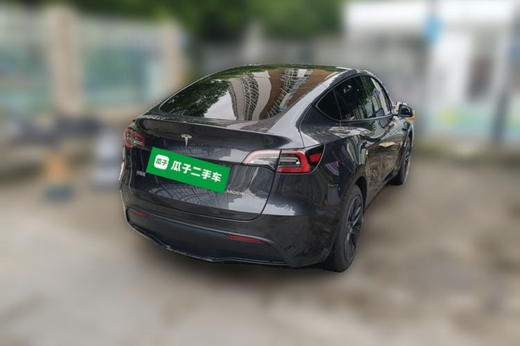 Used Tesla Model Y 2024 Rear-Wheel-Drive Version Rear Right 45 Deg