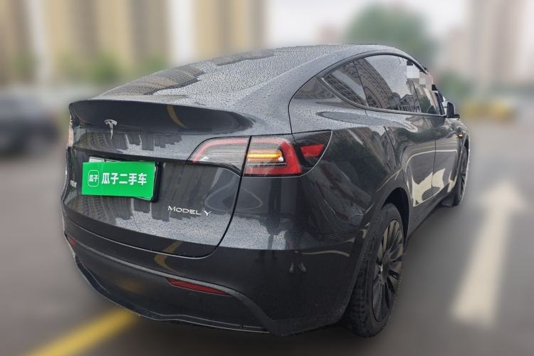 Used Tesla Model Y 2024 Long-Range All-Wheel-Drive Version Rear Right 45 Deg