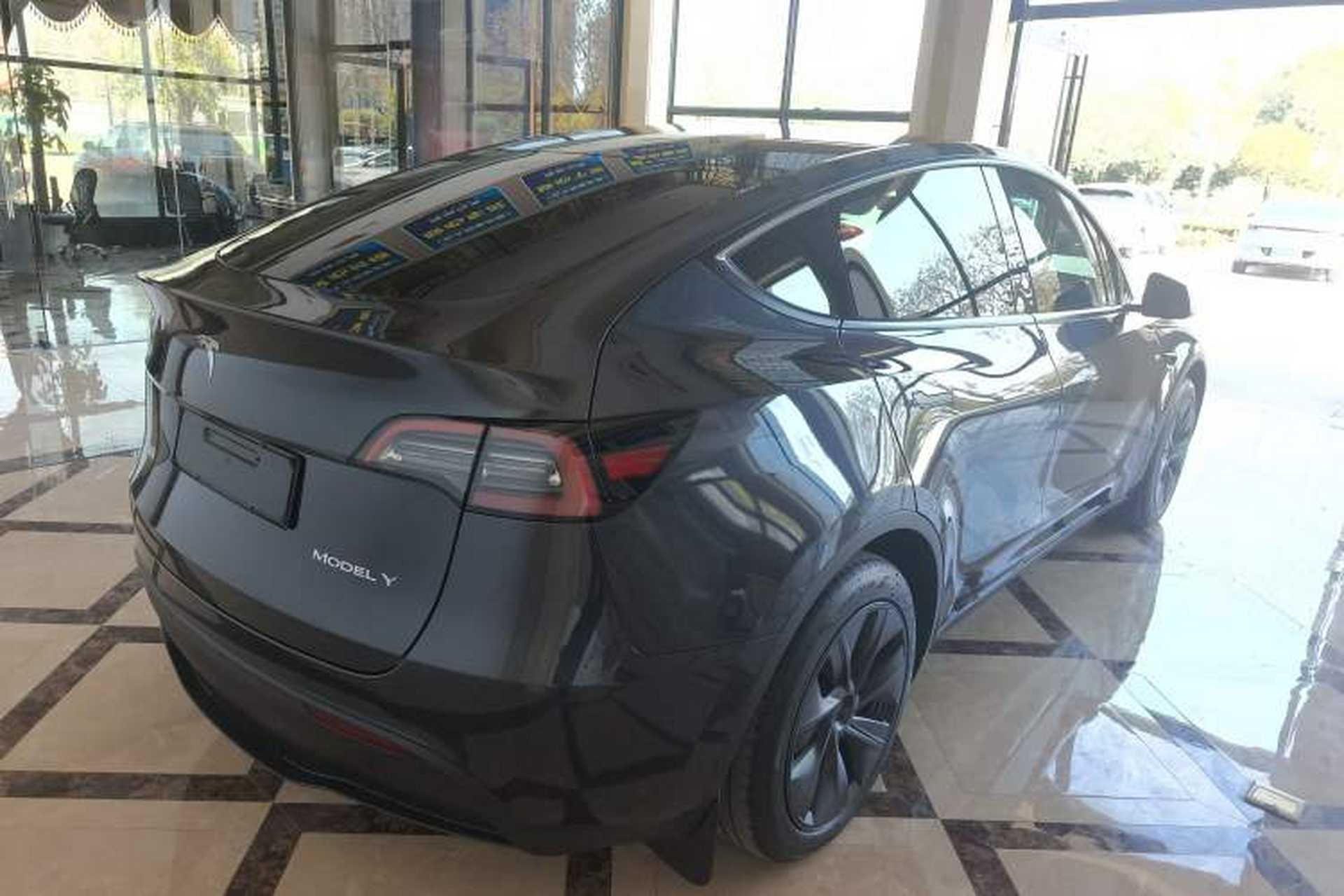 Used Tesla Model Y 2024 Rear-Wheel-Drive Version Rear Right 45 Deg