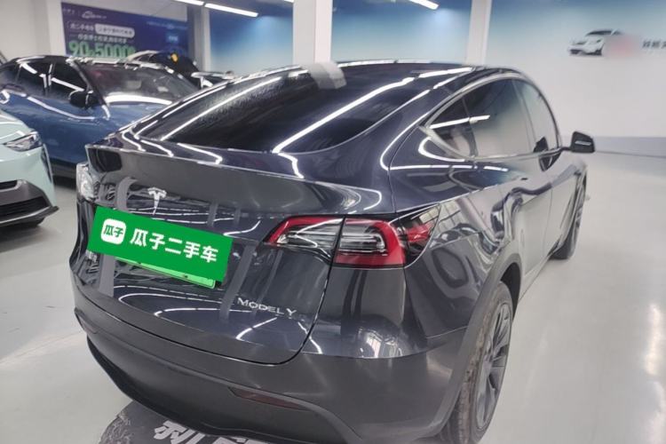 Used Tesla Model Y 2024 Long-Range All-Wheel-Drive Version Rear Right 45 Deg