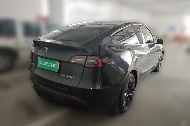 Used Tesla Model Y 2024 Rear-Wheel-Drive Version Rear Right 45 Deg