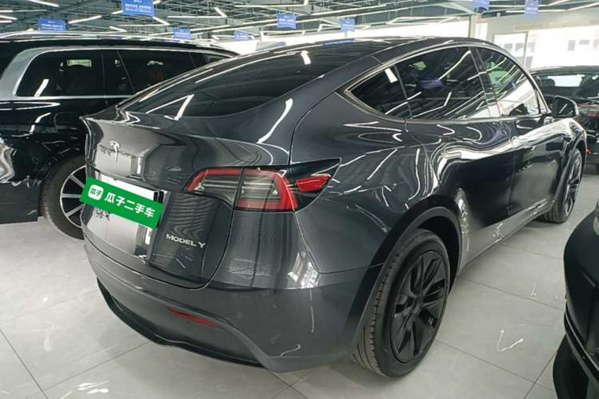 Used Tesla Model Y 2024 Rear-Wheel-Drive Version Rear Right 45 Deg