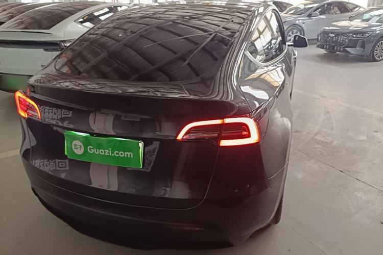 Used Tesla Model Y 2024 Rear-Wheel-Drive Version Rear Right 45 Deg