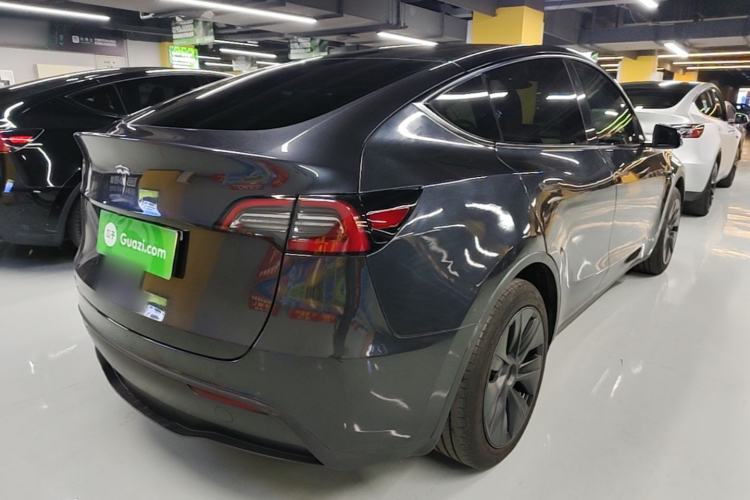 Used Tesla Model Y 2024 Rear-Wheel-Drive Version Rear Right 45 Deg