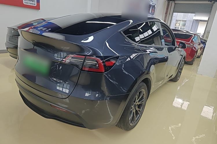 Used Tesla Model Y 2024 Rear-Wheel-Drive Version Rear Right 45 Deg