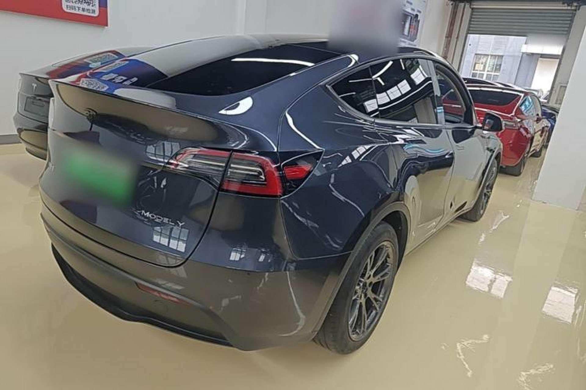 Used Tesla Model Y 2024 Rear-Wheel-Drive Version Rear Right 45 Deg