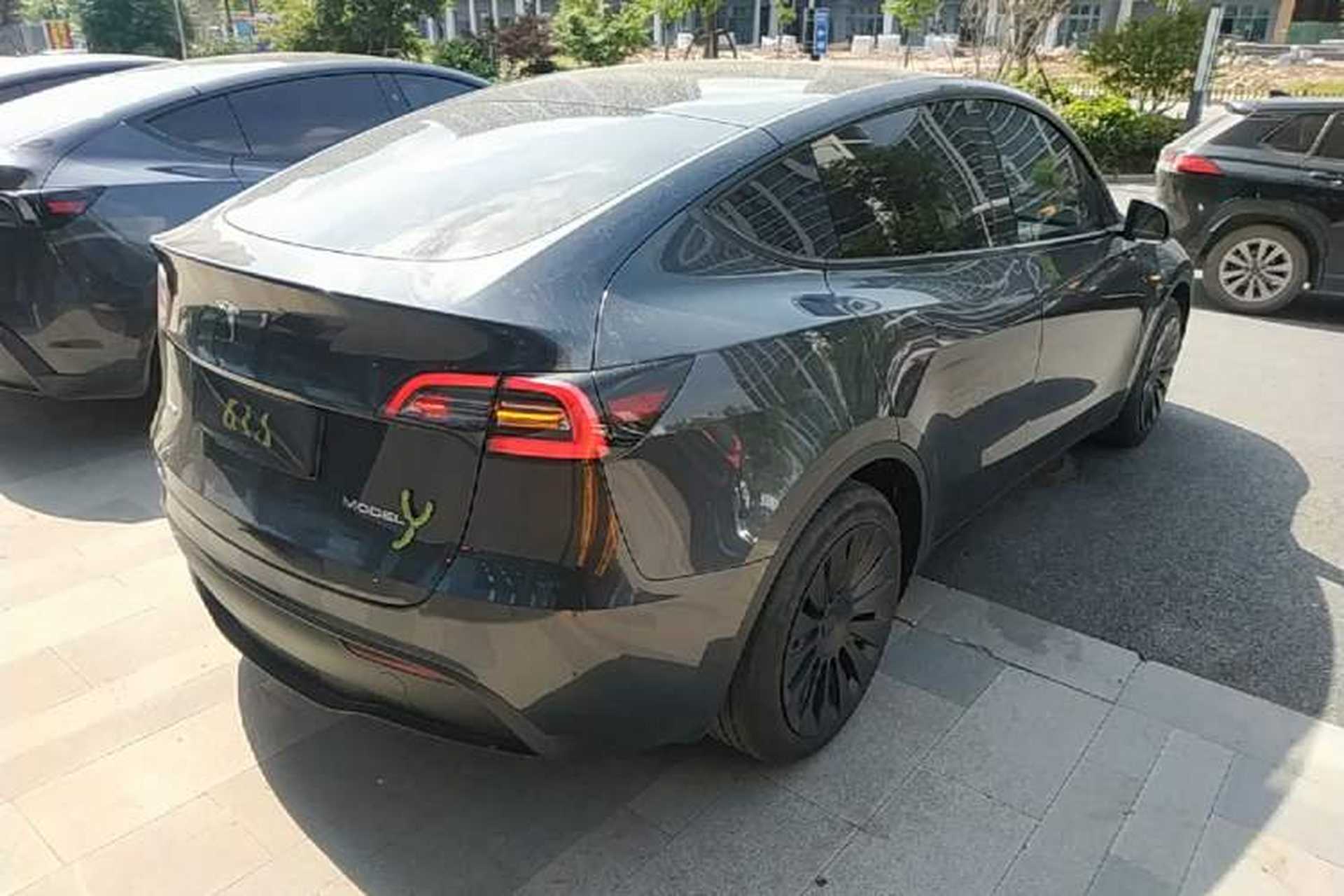 Used Tesla Model Y 2024 Rear-Wheel-Drive Version Rear Right 45 Deg