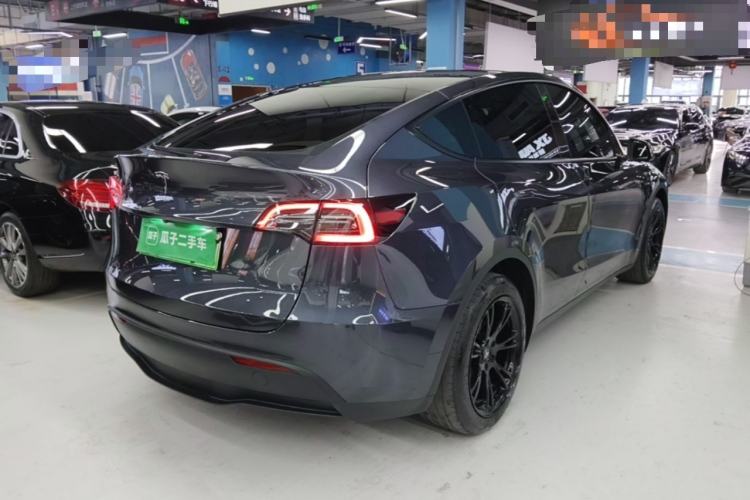 Used Tesla Model Y 2024 Rear-Wheel-Drive Version Rear Right 45 Deg