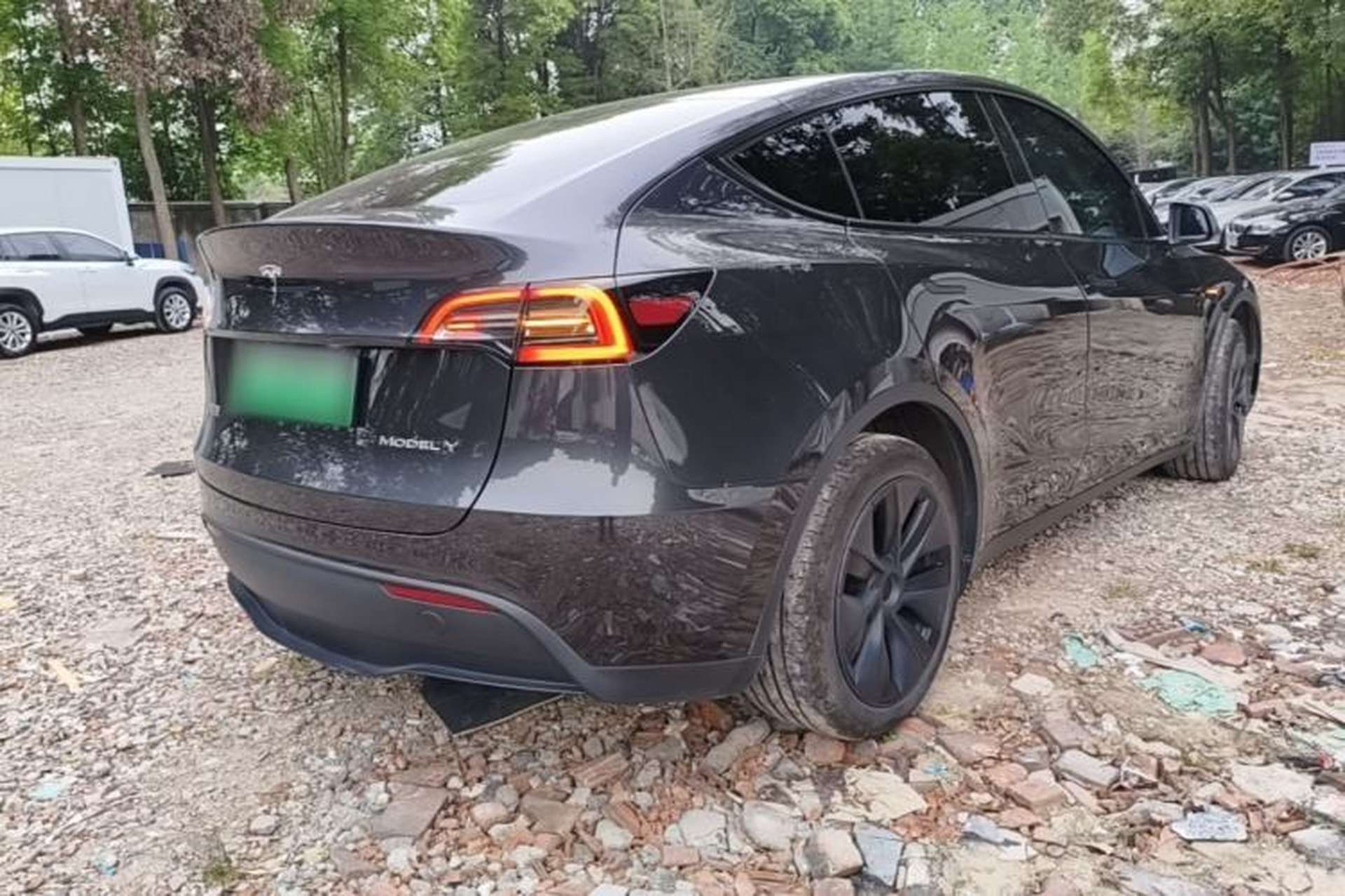 Used Tesla Model Y 2024 Rear-Wheel-Drive Version Rear Right 45 Deg