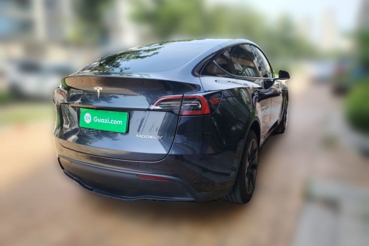 Used Tesla Model Y 2024 Rear-Wheel-Drive Version Rear Right 45 Deg