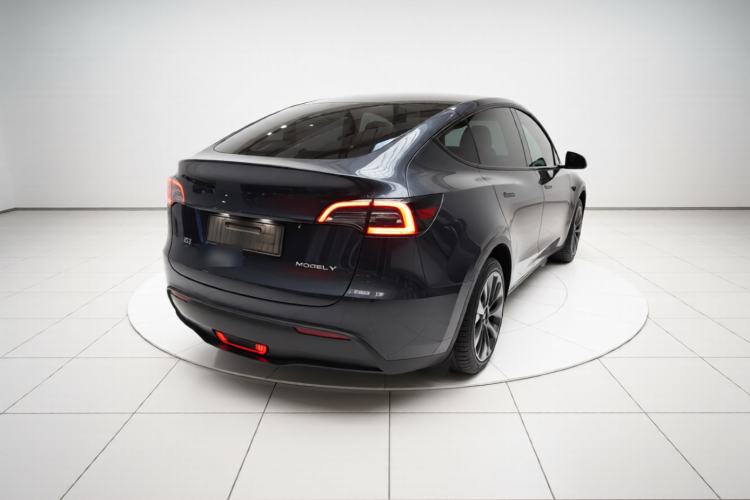 Used Tesla Model Y 2024 Rear-Wheel-Drive Version Rear Right 45 Deg