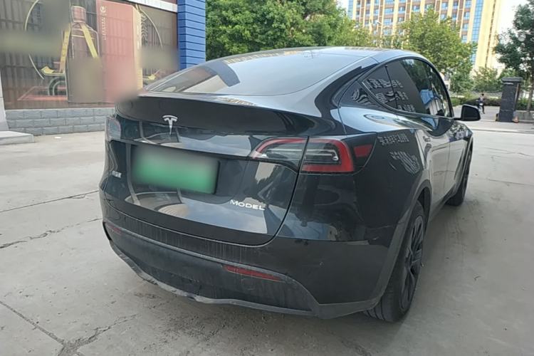 Used Tesla Model Y 2024 Rear-Wheel-Drive Version Rear Right 45 Deg