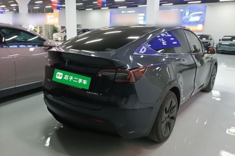 Used Tesla Model Y 2024 Rear-Wheel-Drive Version Rear Right 45 Deg
