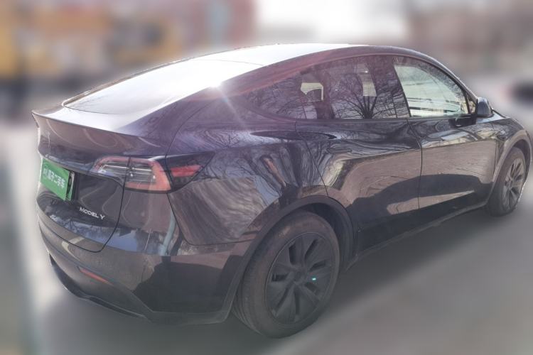 Used Tesla Model Y 2024 Rear-Wheel-Drive Version Rear Right 45 Deg