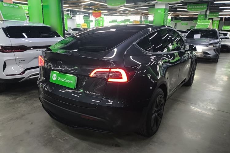 Used Tesla Model Y 2024 Rear-Wheel-Drive Version Rear Right 45 Deg