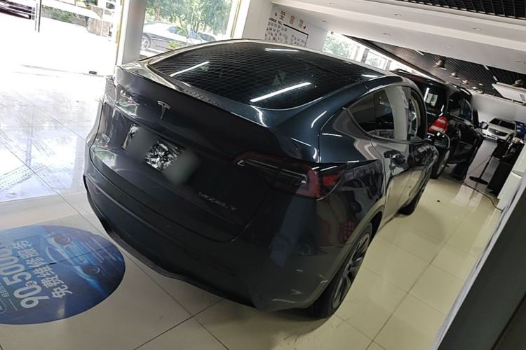 Used Tesla Model Y 2024 Rear-Wheel-Drive Version Rear Right 45 Deg