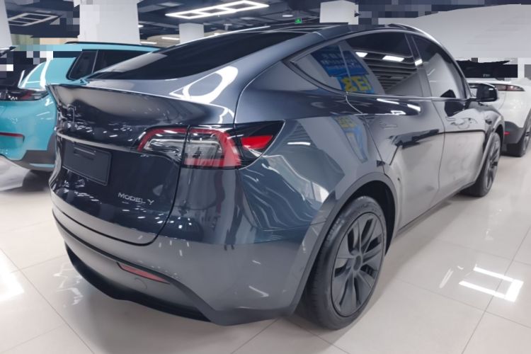 Used Tesla Model Y 2024 Rear-Wheel-Drive Version Rear Right 45 Deg