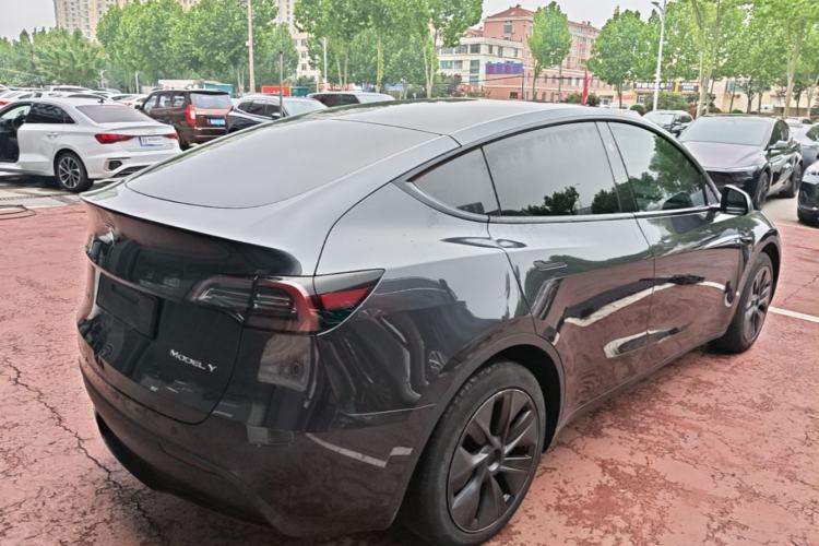 Used Tesla Model Y 2024 Rear-Wheel-Drive Version Rear Right 45 Deg
