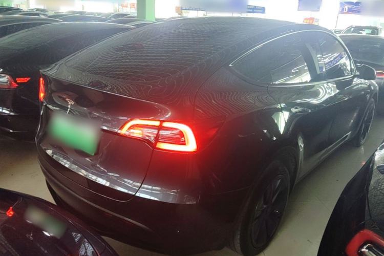 Used Tesla Model Y 2024 Rear-Wheel-Drive Version Rear Right 45 Deg