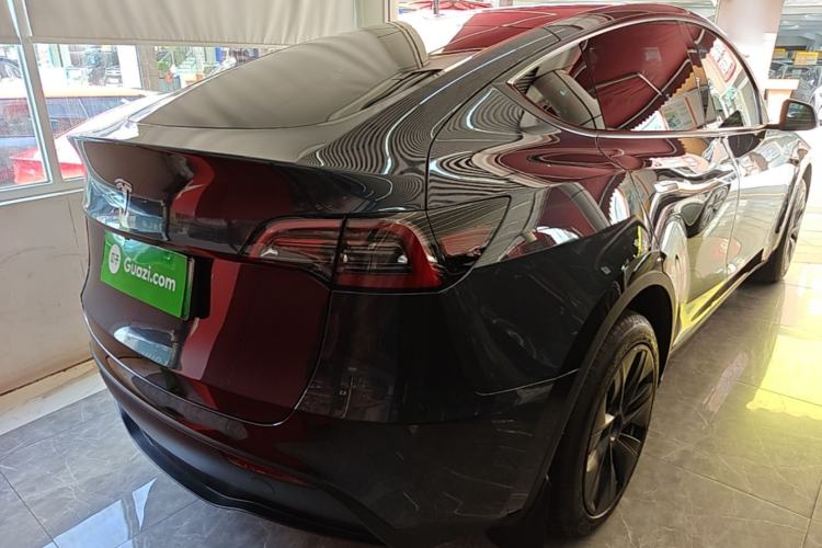 Used Tesla Model Y 2024 Rear-Wheel-Drive Version Rear Right 45 Deg