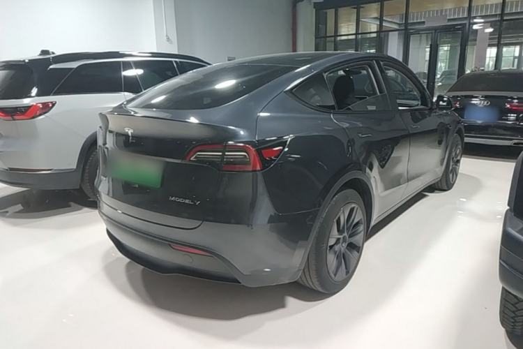 Used Tesla Model Y 2024 Rear-Wheel-Drive Version Rear Right 45 Deg