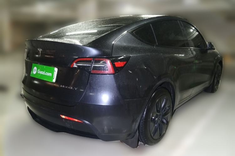 Used Tesla Model Y 2024 Rear-Wheel-Drive Version Rear Right 45 Deg