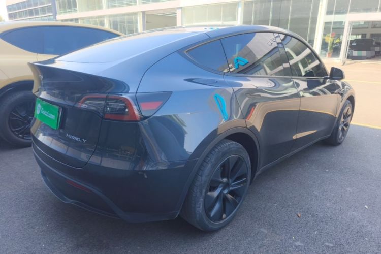 Used Tesla Model Y 2024 Long-Range All-Wheel-Drive Version Rear Right 45 Deg