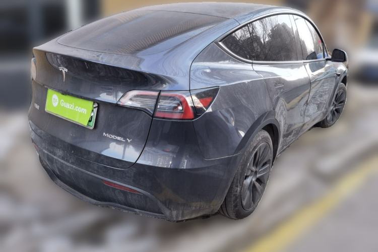 Used Tesla Model Y 2024 Rear-Wheel-Drive Version Rear Right 45 Deg