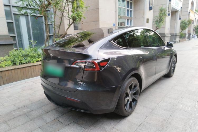 Used Tesla Model Y 2024 Rear-Wheel-Drive Version Rear Right 45 Deg