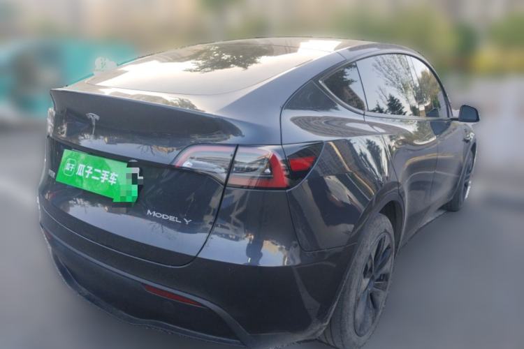 Used Tesla Model Y 2024 Rear-Wheel-Drive Version Rear Right 45 Deg