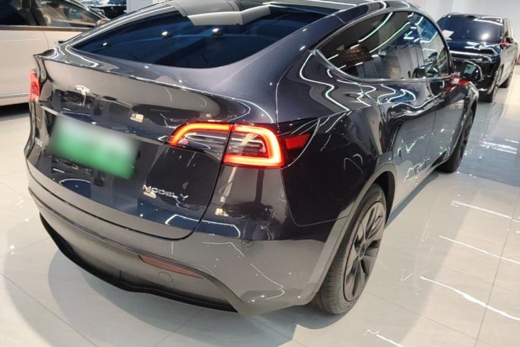 Used Tesla Model Y 2024 Rear-Wheel-Drive Version Rear Right 45 Deg