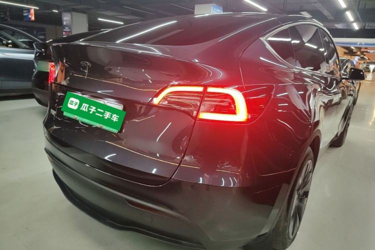 Used Tesla Model Y 2024 Rear-Wheel-Drive Version Rear Right 45 Deg